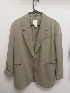 H&M Oversized Blazer